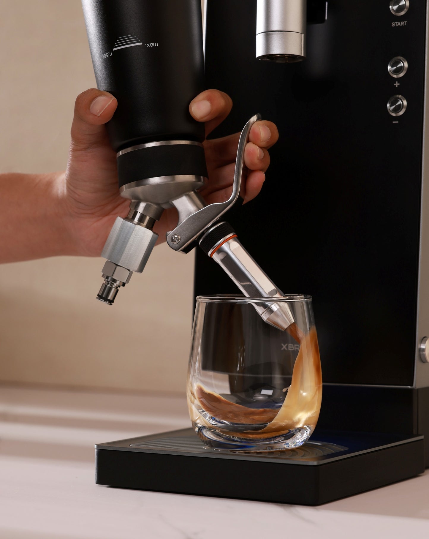 EverNitro Lite:  The Nitro Cold Brew Maker